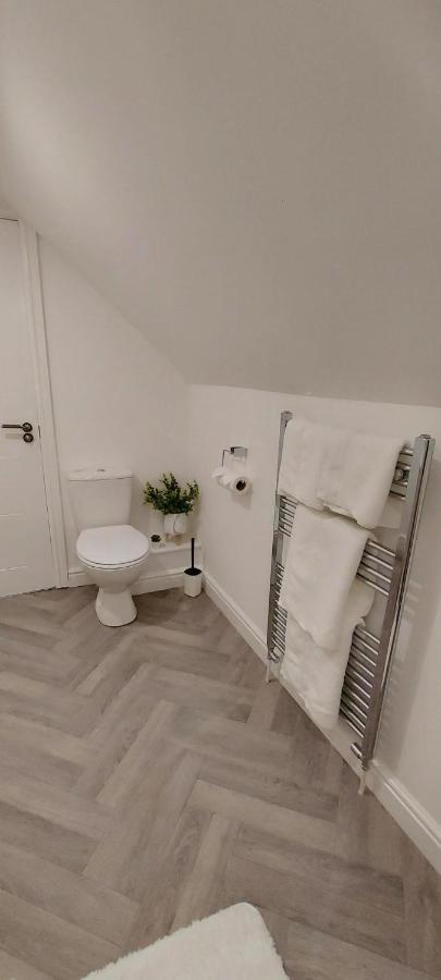Great Wyrley The Paget Suite المظهر الخارجي الصورة